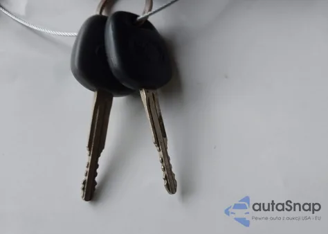 2006 Toyota Corolla S z USA, uszkodzony, nr VIN 1NXBR32E56Z683786